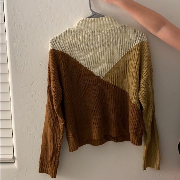 Sweater - Picture 2 of 3